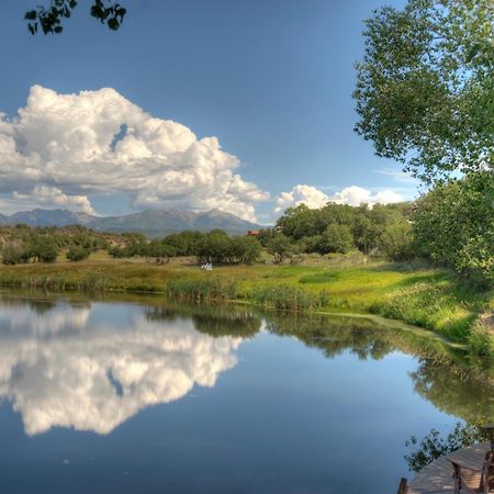 Hesperus Blue Lake Ranch מראה חיצוני תמונה